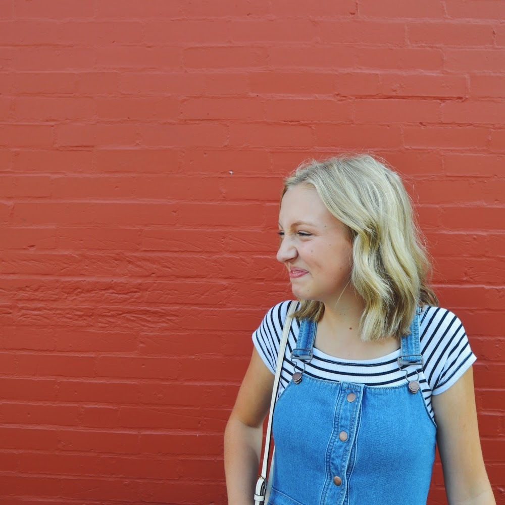 Meet your Posher, Emily